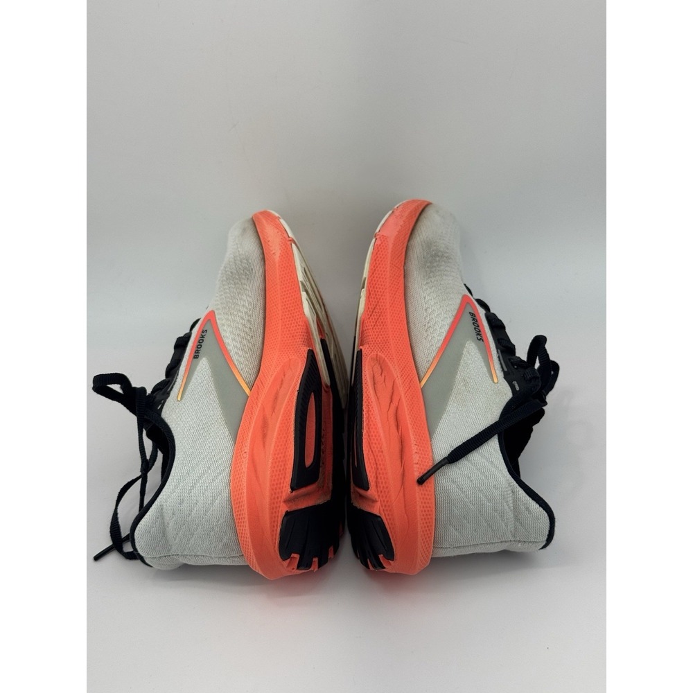 Brooks Launch 10 Women's White Firery Coral Running 1203981B410 Size 8 B - Picture 4 of 10